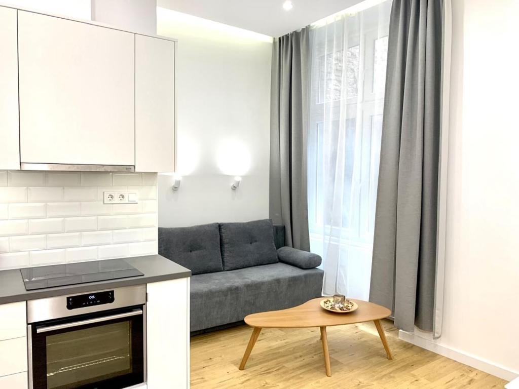 Apartment Colton Paulay *