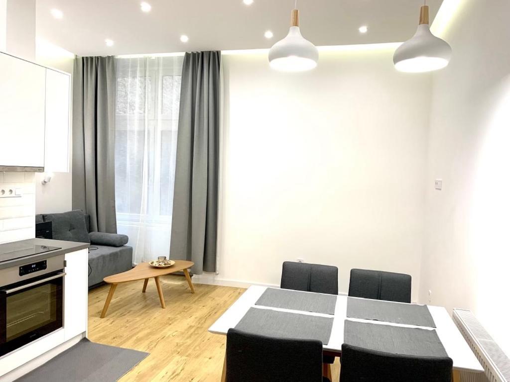 Colton Paulay Apartment