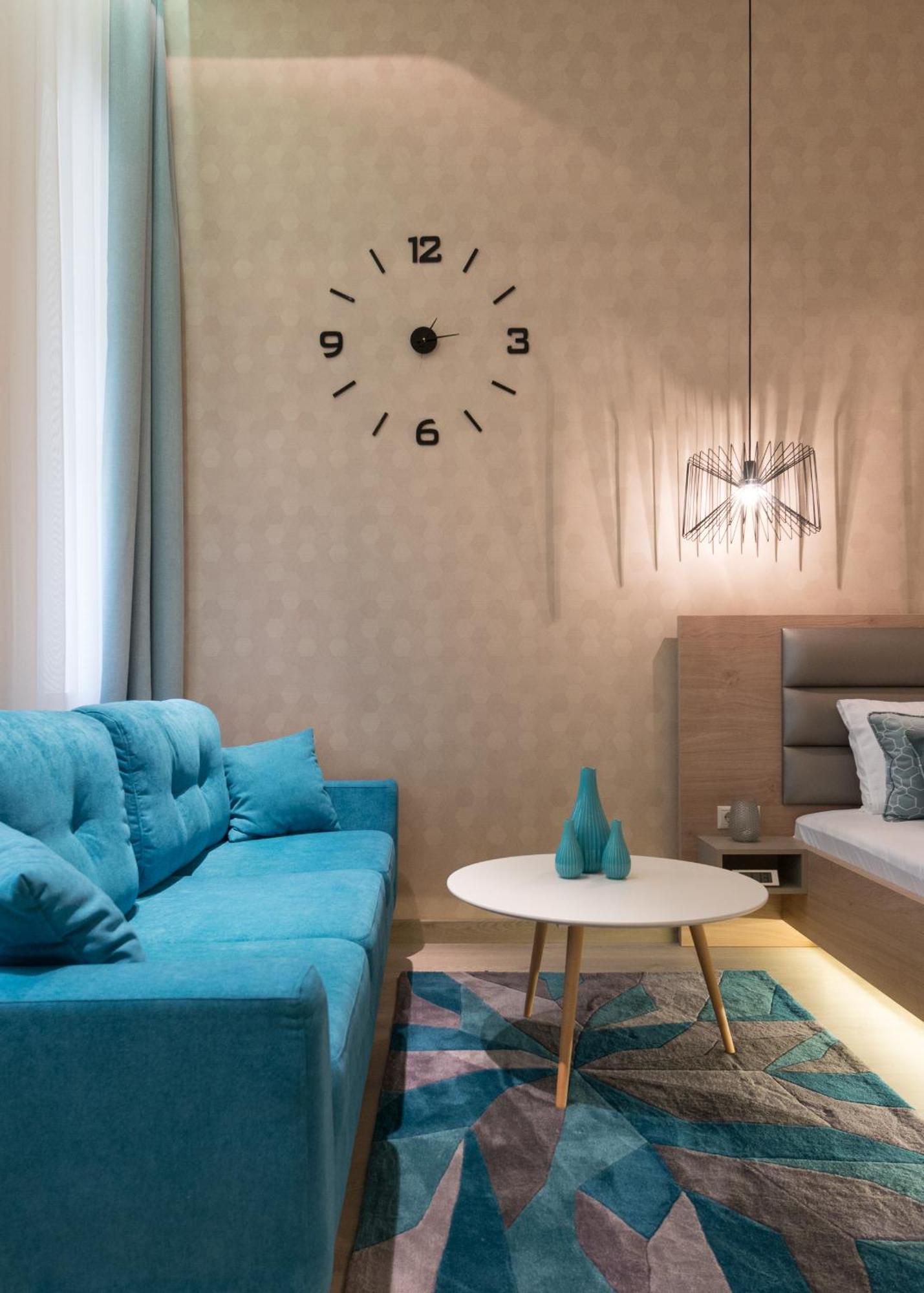 Colton Paulay Apartment Budapest